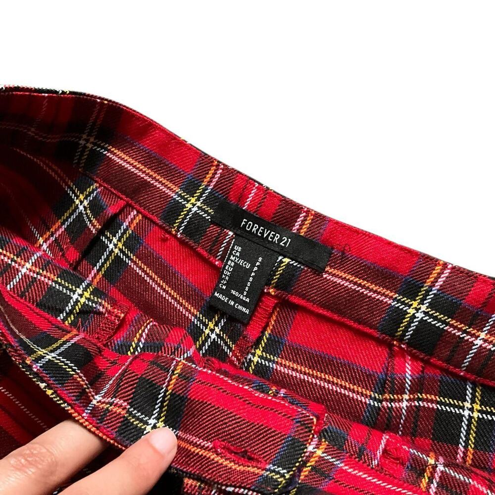 Forever 21 Red Plaid Tartan Pants: Y2K, Modern - Picture 3 of 3